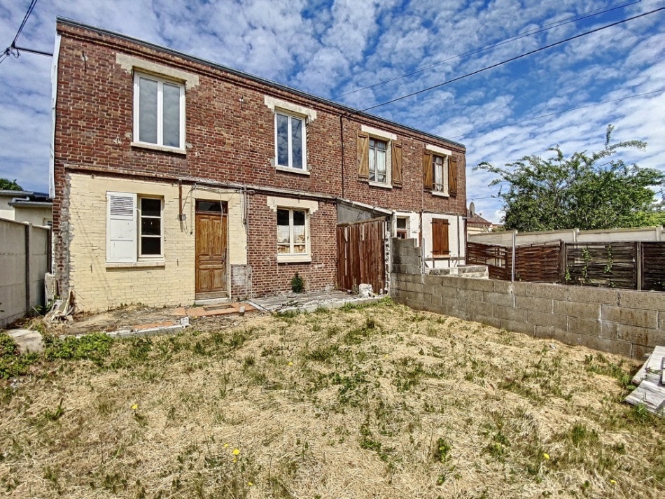 Sanvic Vornier : Maison F4 avec travaux et jardin plein Sud