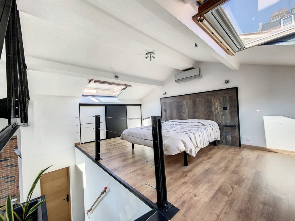 Loft entièrement rénové avec garage et terrasse – Le Havre