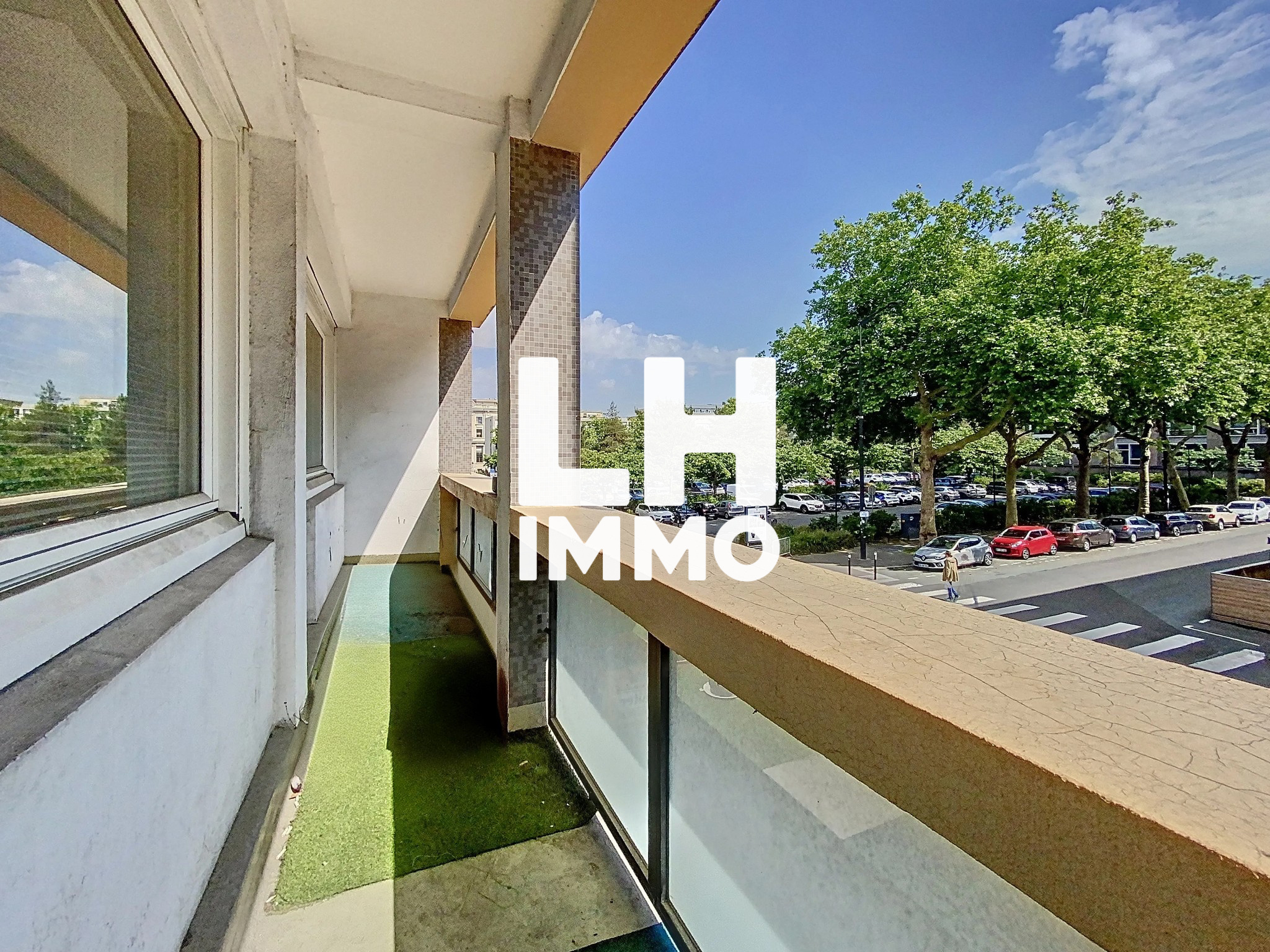 Appartement 98 m² T4 place du Chillou