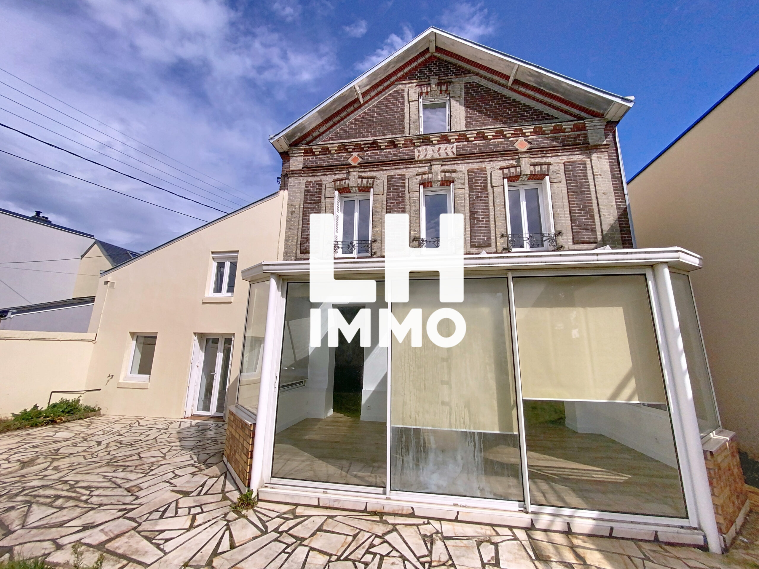 Maison 4 chambres avec jardin – SANVIC